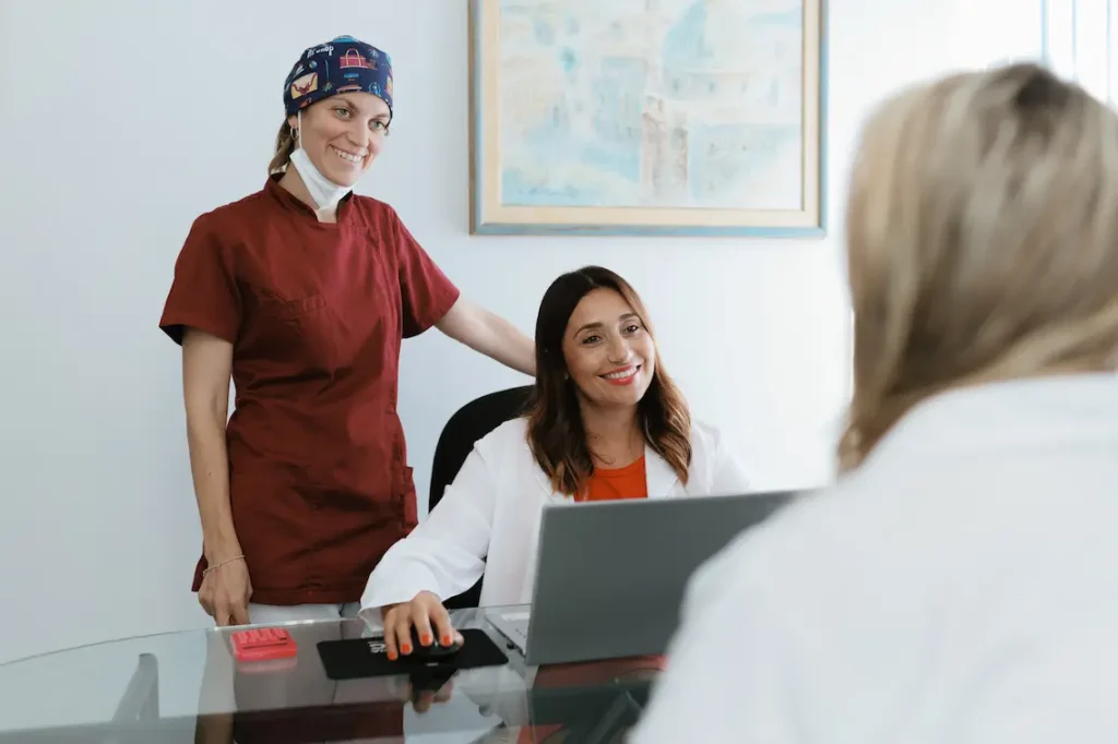 Dentista in visita Ancona Anna ascoli