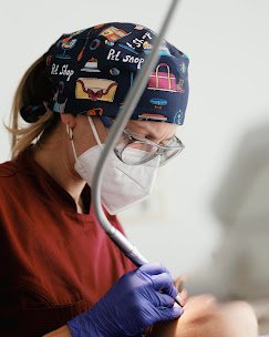 Dott.ssa Anna Ascoli al lavoro